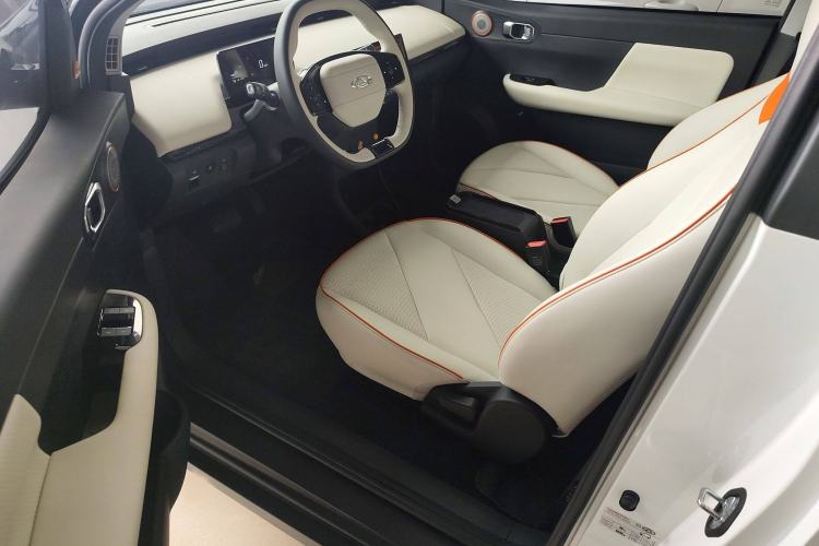 Used Chery New Energy Little Ant 2024 Revised Edition Youth Version 321 km Beloved Pro Version 29.23 kWh Interior 3