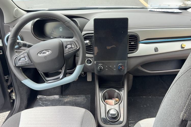 Used Chery New Energy Little Ant 2024 251km Love Edition Interior 6