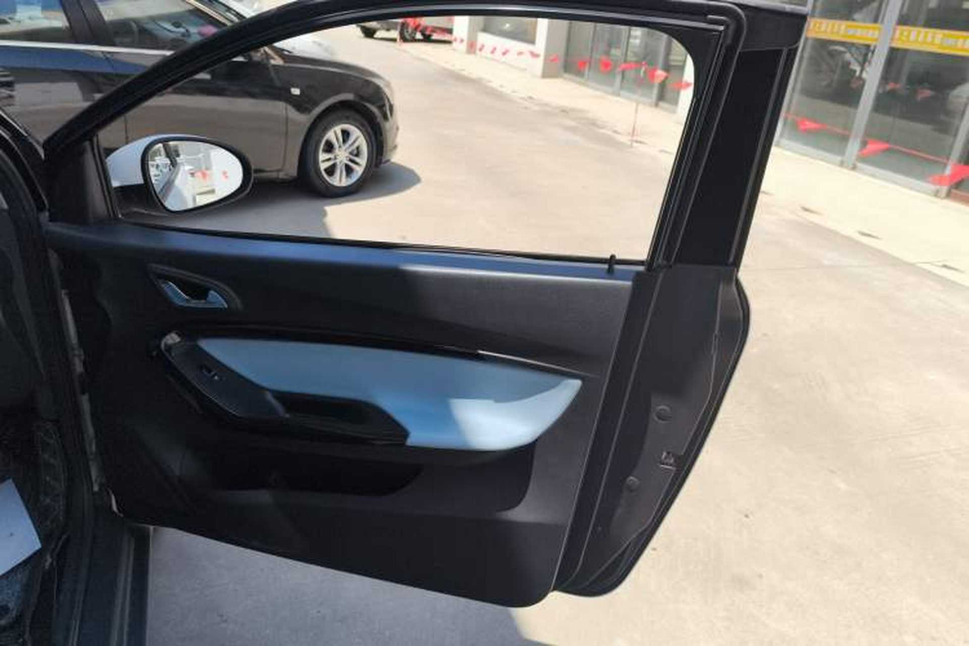 Used Chery New Energy Little Ant 2024 251km True Love Edition Right Front Door Interior