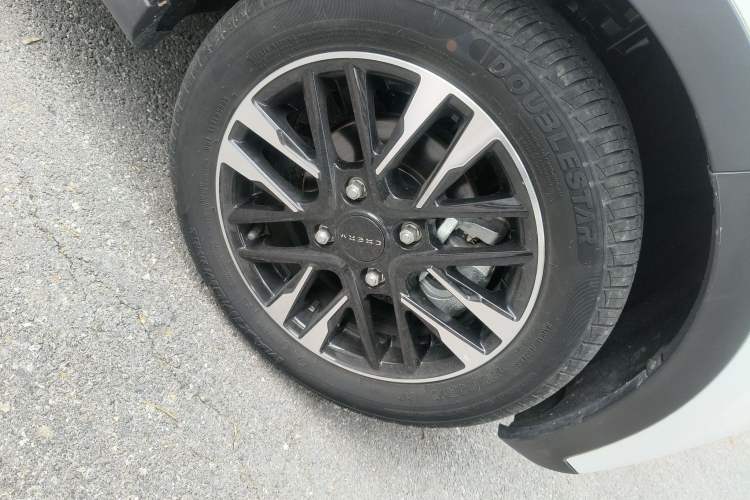 Used Chery New Energy Little Ant 2024 Edition Youth Version 251km True Love Edition 25.05 kWh Right Front Wheel Hub