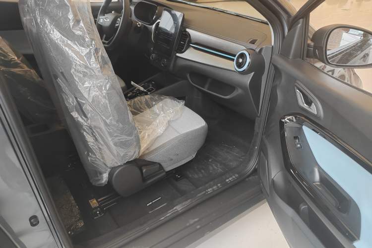 Used Chery New Energy Little Ant 2025 Model, 251km Favorite Edition, 25.05kWh Right Front Seat