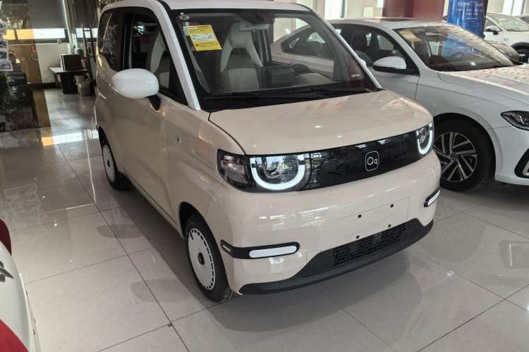 Used Chery New Energy QQ Ice Cream 2024 205km Sundae Exterior 3