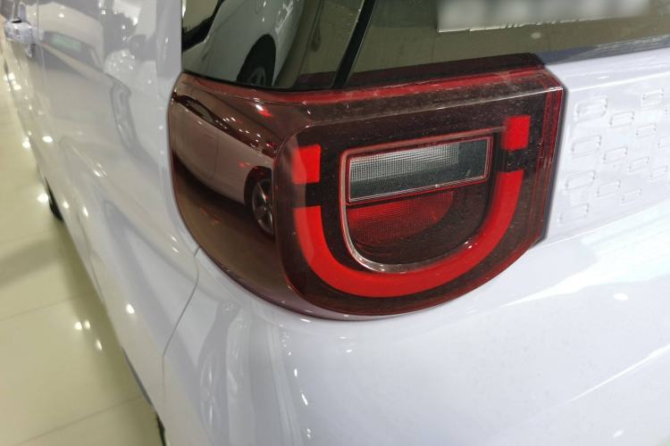 Used Chery New Energy QQ Ice Cream 2022 170km Sundae Phosphate Lithium-Ion Exterior 1