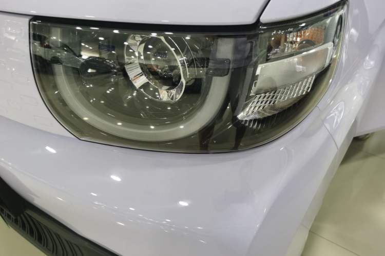 Used Chery New Energy QQ Ice Cream 2022 170km Sundae Phosphate Lithium-Ion Left Front Headlight