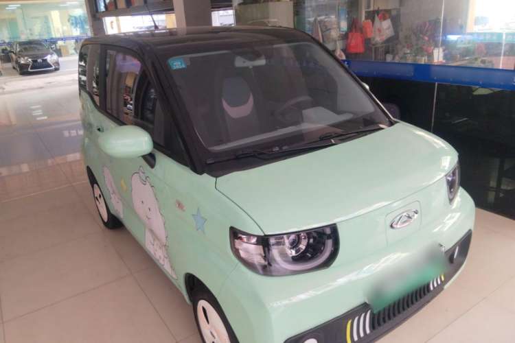 Used Chery New Energy QQ Ice Cream 2022 170km Sundae Phosphate Lithium-Ion Front Right 45 Deg