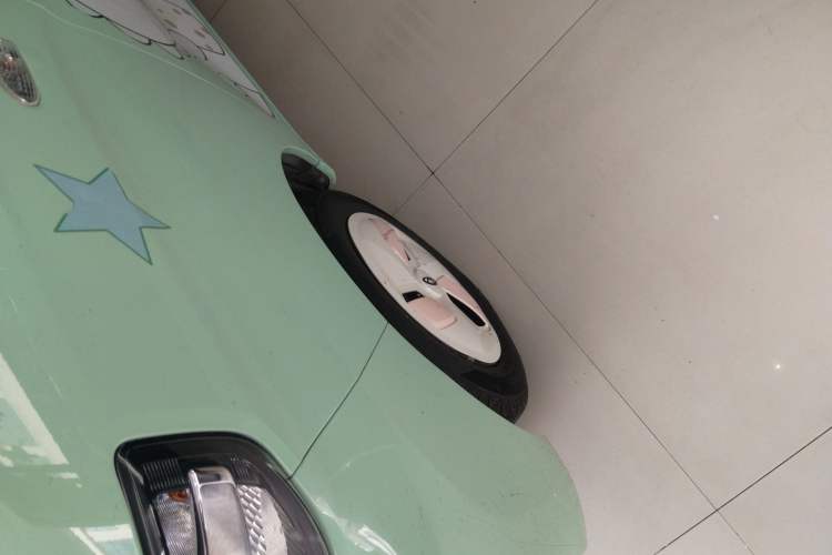 Used Chery New Energy QQ Ice Cream 2022 170km Sundae Phosphate Lithium-Ion Left Front Wheel Hub