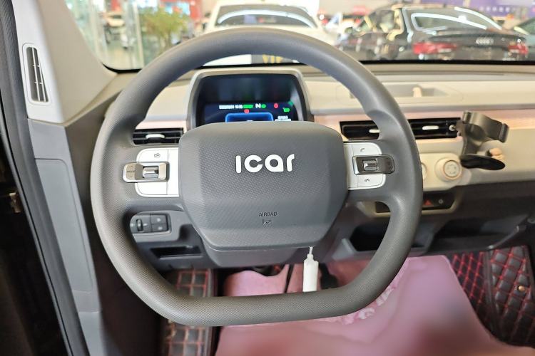 Used Chery New Energy QQ Ice Cream 2022 170km Sundae Phosphate Lithium-Ion Steering Wheel