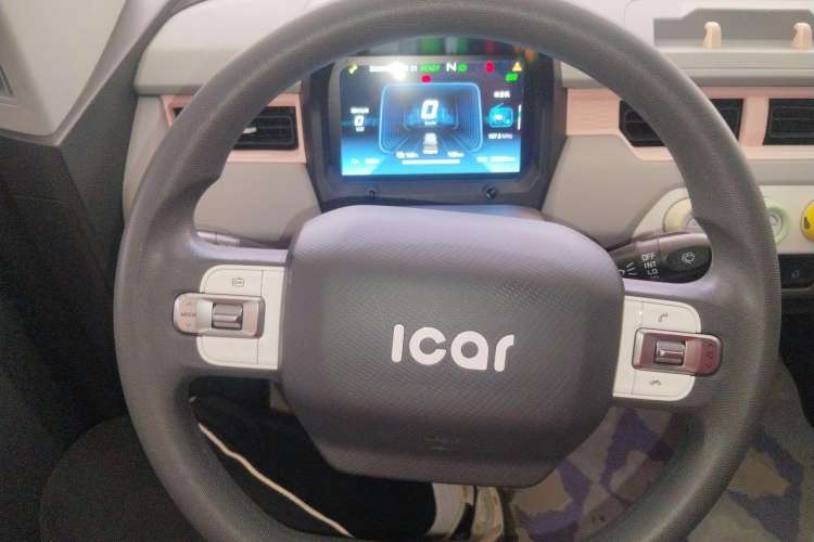 Used Chery New Energy QQ Ice Cream 2022 170km Sundae Phosphate Lithium-Ion Steering Wheel