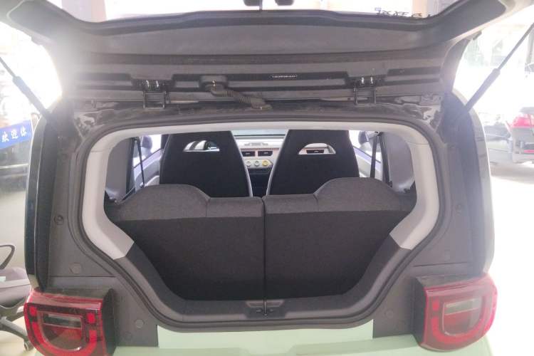 Used Chery New Energy QQ Ice Cream 2022 170km Sundae Phosphate Lithium-Ion Trunk