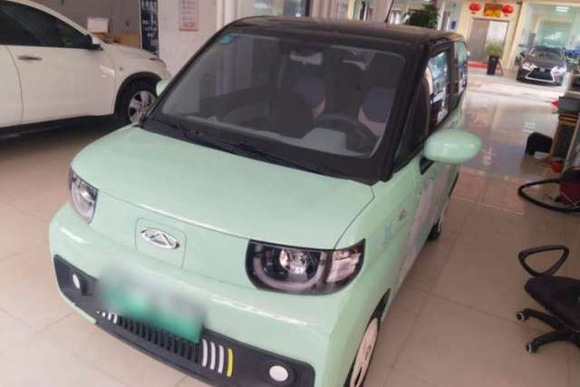 Used Chery New Energy QQ Ice Cream 2022 170km Sundae Phosphate Lithium-Ion