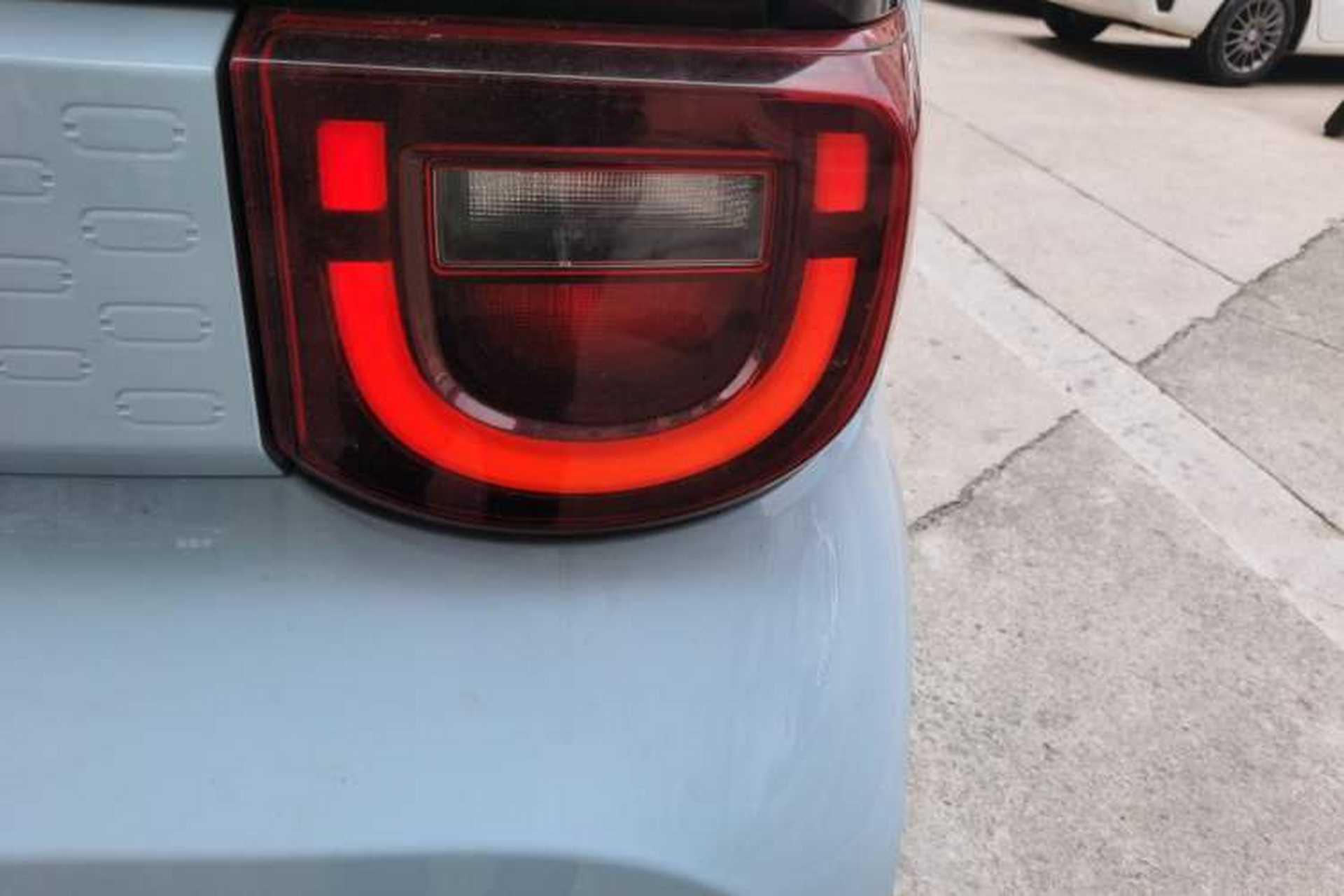 Used Chery New Energy QQ Ice Cream 2022 170km Sundae Phosphate Lithium-Ion Exterior 6