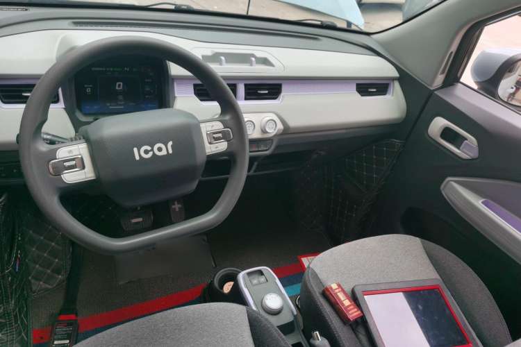 Used Chery New Energy QQ Ice Cream 2022 170km Sundae Phosphate Lithium-Ion Interior 2