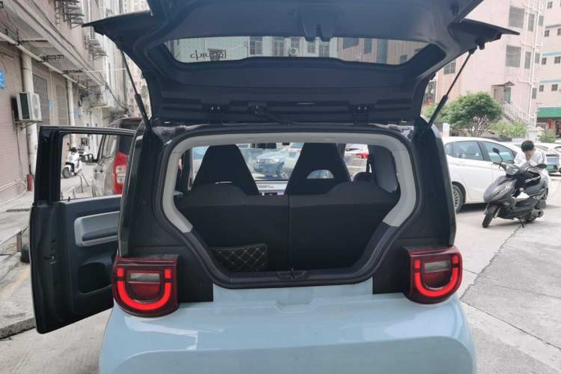 Used Chery New Energy QQ Ice Cream 2022 170km Sundae Phosphate Lithium-Ion Trunk