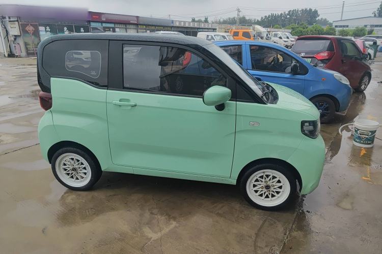 Used Chery New Energy QQ Ice Cream 2022 170km Sundae Phosphate Lithium-Ion Exterior 2