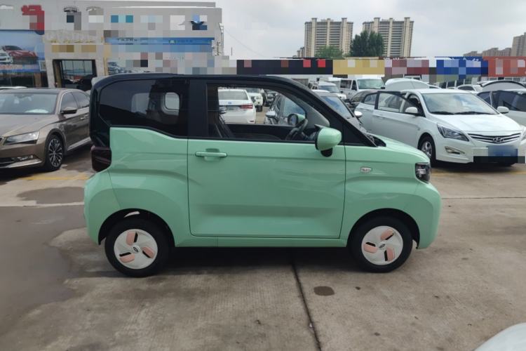 Used Chery New Energy QQ Ice Cream 2022 120km Milkshake Phosphate Lithium-Iron Exterior 2