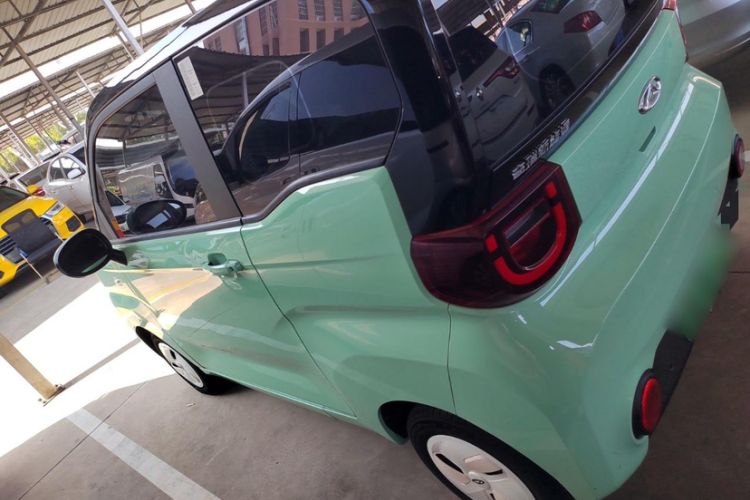 Used Chery New Energy QQ Ice Cream 2022 170km Sundae Phosphate Lithium-Ion Exterior 2