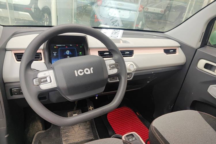 Used Chery New Energy QQ Ice Cream 2022 170km Sundae Phosphate Lithium-Ion Interior 3