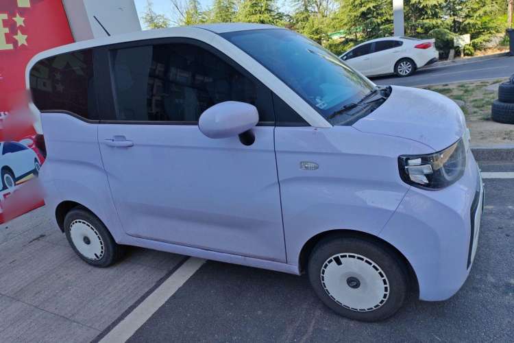 Used Chery New Energy QQ Ice Cream 2022 170km Sundae Phosphate Lithium-Ion Exterior 2