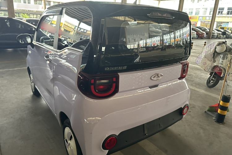 Used Chery New Energy QQ Ice Cream 2022 120km Conical Shape Lithium Iron Phosphate Exterior 3