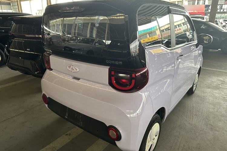 Used Chery New Energy QQ Ice Cream 2022 120km Conical Shape Lithium Iron Phosphate Exterior 5