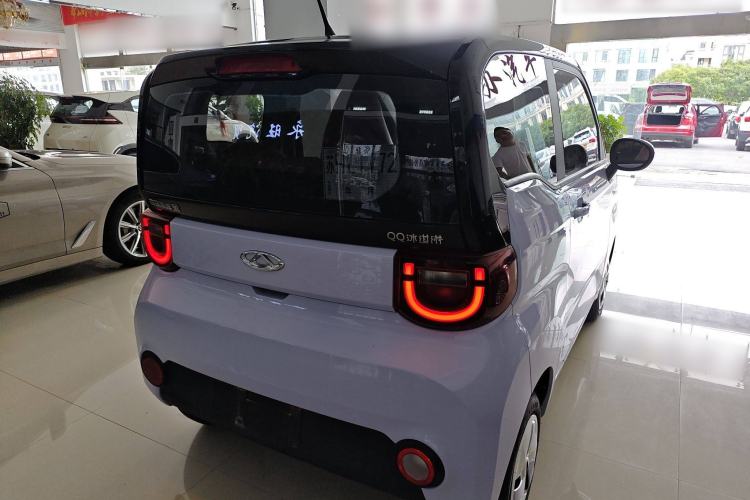 Used Chery New Energy QQ Ice Cream 2022 170km Sundae Phosphate Lithium-Ion Exterior 8