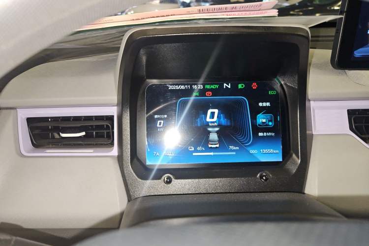 Used Chery New Energy QQ Ice Cream 2022 170km Sundae Phosphate Lithium-Ion Instrument Cluster