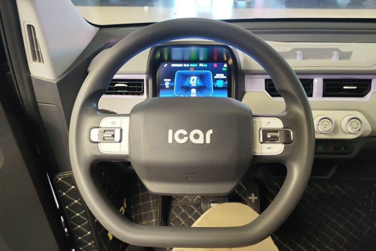 Used Chery New Energy QQ Ice Cream 2022 170km Sundae Phosphate Lithium-Ion Interior 1
