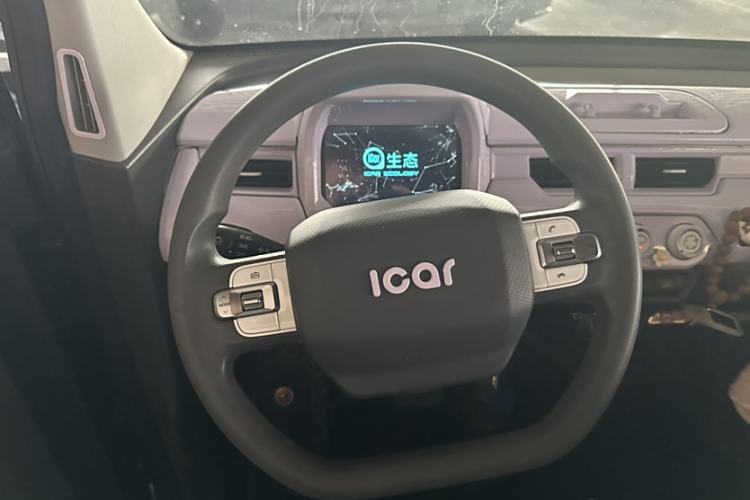 Used Chery New Energy QQ Ice Cream 2022 120km Conical Shape Lithium Iron Phosphate Interior 1
