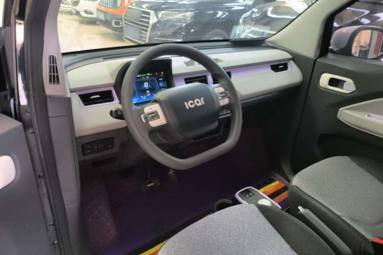 Used Chery New Energy QQ Ice Cream 2022 120km Conical Shape Lithium Iron Phosphate Interior 3