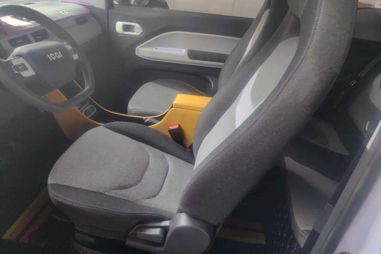 Used Chery New Energy QQ Ice Cream 2022 170km Sundae Phosphate Lithium-Ion Left Front Seat