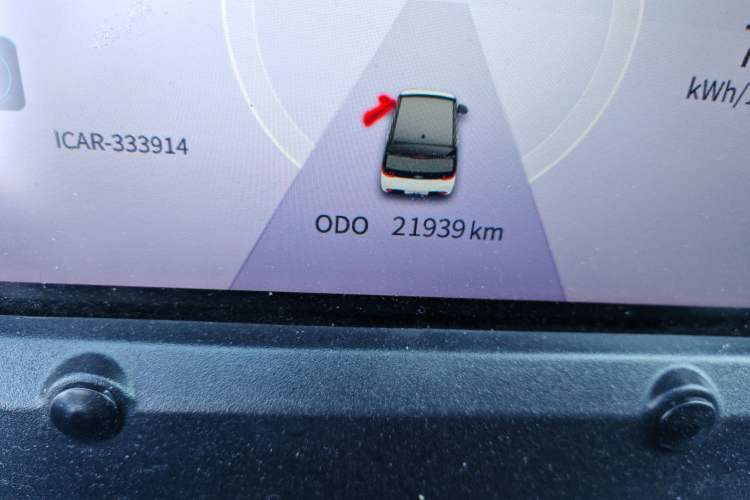 Used Chery New Energy QQ Ice Cream 2022 170km Sundae Phosphate Lithium-Ion Odometer Close Up