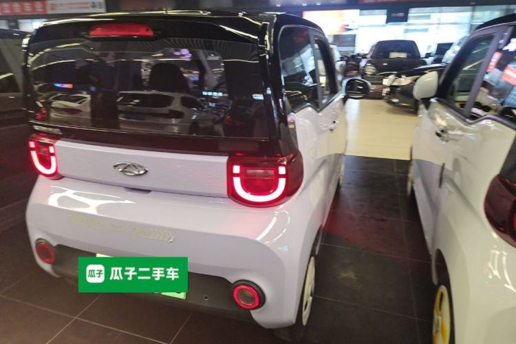 Used Chery New Energy QQ Ice Cream 2022 170km Sundae Phosphate Lithium-Ion Rear Right 45 Deg