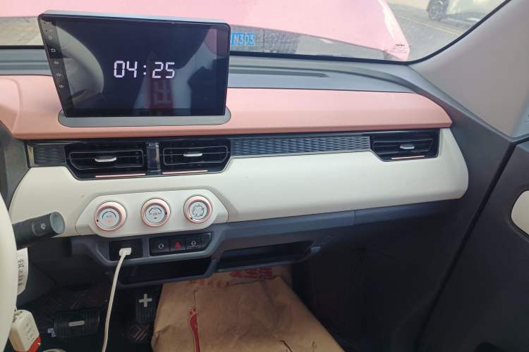 Used Chery New Energy QQ Ice Cream 2022 Taohuanxi Sweet Peach Edition Audio And AC Panel