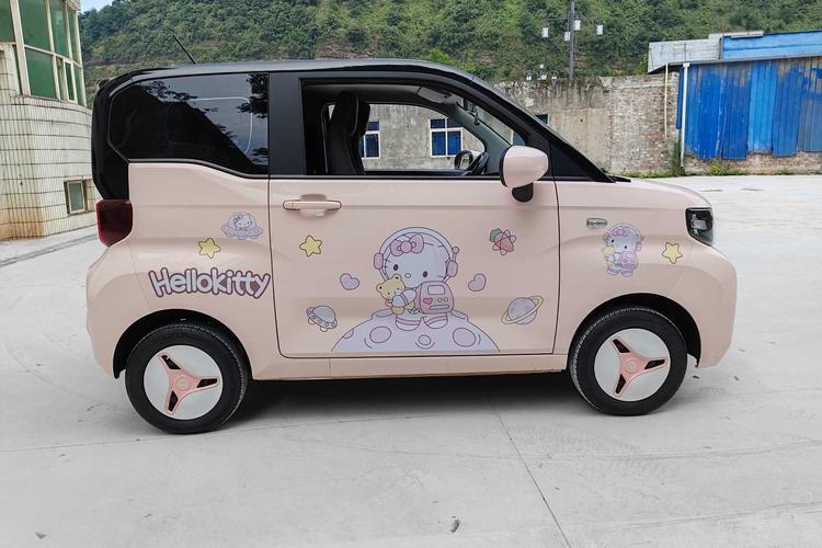 Used Chery New Energy QQ Ice Cream 2022 170km Sundae Phosphate Lithium-Ion Exterior 2