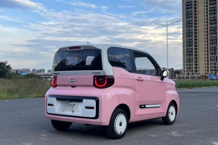Used Chery New Energy QQ Ice Cream 2022 170km Sundae Phosphate Lithium-Ion Exterior 4