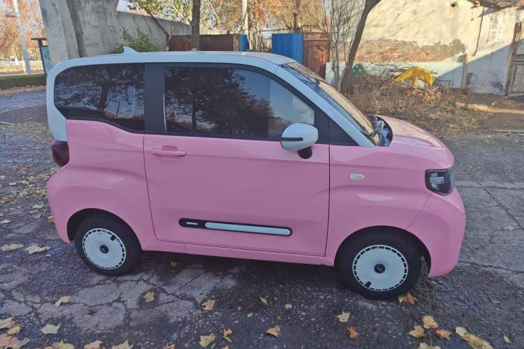 Used Chery New Energy QQ Ice Cream 2022 Taohuanxi Sweet Peach Edition Exterior 4