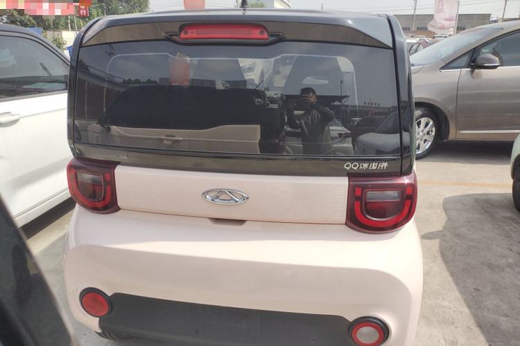 Used Chery New Energy QQ Ice Cream 2022 170km Sundae Phosphate Lithium-Ion Exterior 4