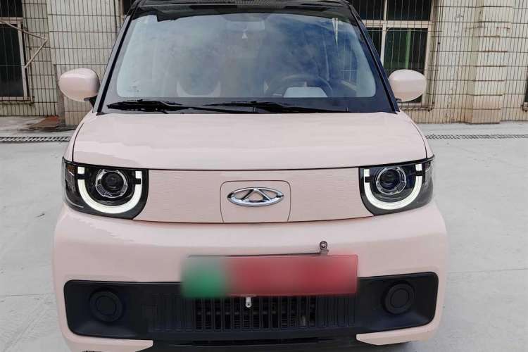 Used Chery New Energy QQ Ice Cream 2022 170km Sundae Phosphate Lithium-Ion Exterior 5