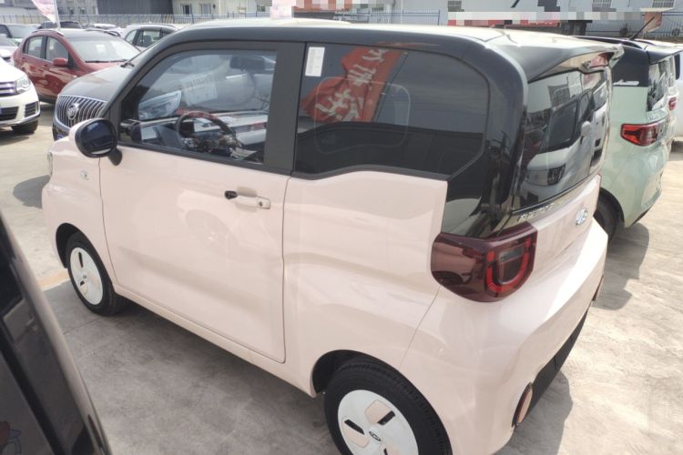 Used Chery New Energy QQ Ice Cream 2022 170km Sundae Phosphate Lithium-Ion Exterior 5