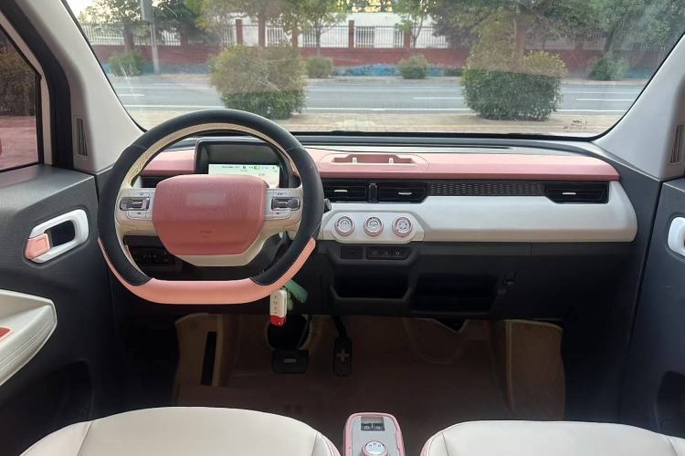 Used Chery New Energy QQ Ice Cream 2022 Taohuanxi Sweet Peach Edition Interior 1