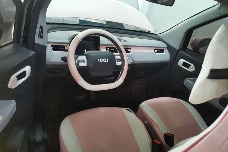 Used Chery New Energy QQ Ice Cream 2022 170km Sundae Phosphate Lithium-Ion Interior 1