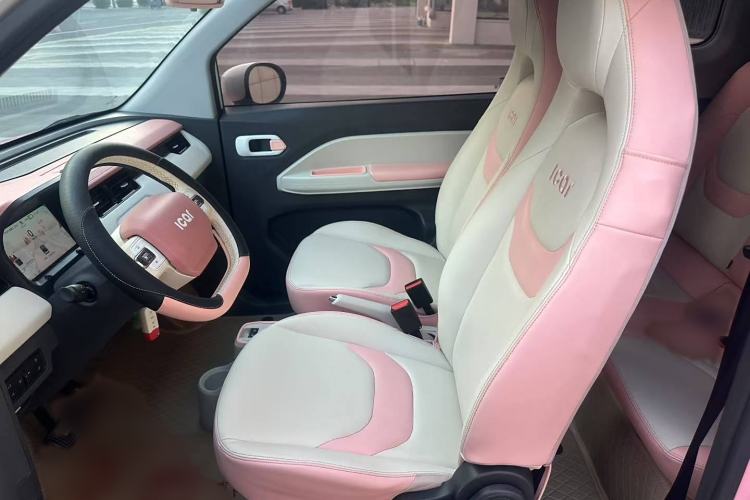 Used Chery New Energy QQ Ice Cream 2022 Taohuanxi Sweet Peach Edition Interior 4