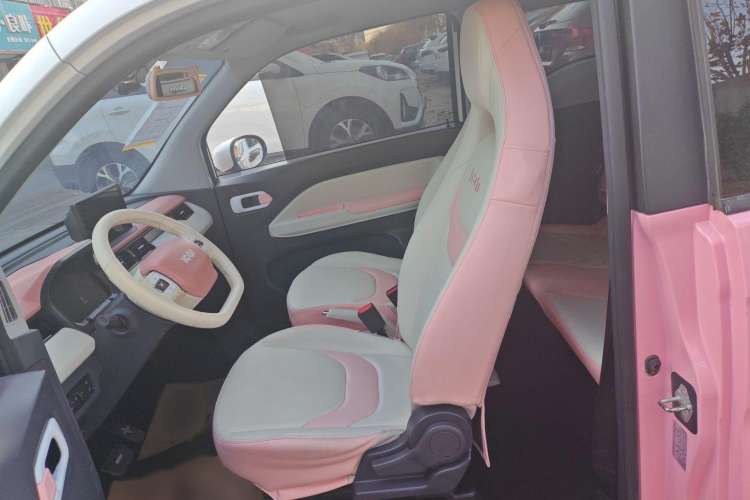 Used Chery New Energy QQ Ice Cream 2022 Taohuanxi Sweet Peach Edition Left Front Seat