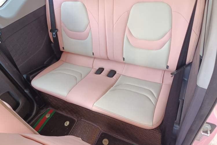 Used Chery New Energy QQ Ice Cream 2022 Taohuanxi Sweet Peach Edition Left Rear Seat