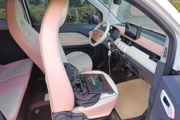 Used Chery New Energy QQ Ice Cream 2022 Taohuanxi Sweet Peach Edition Right Front Seat