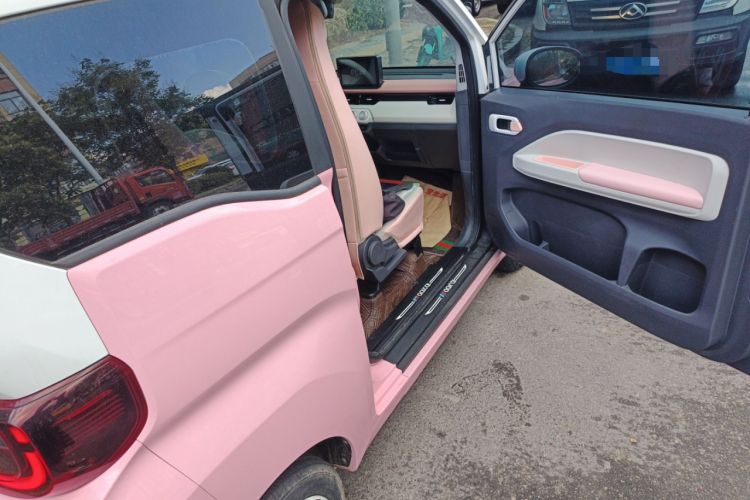 Used Chery New Energy QQ Ice Cream 2022 Taohuanxi Sweet Peach Edition Right Rear Door Interior