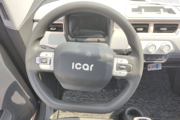 Used Chery New Energy QQ Ice Cream 2022 170km Sundae Phosphate Lithium-Ion Steering Wheel