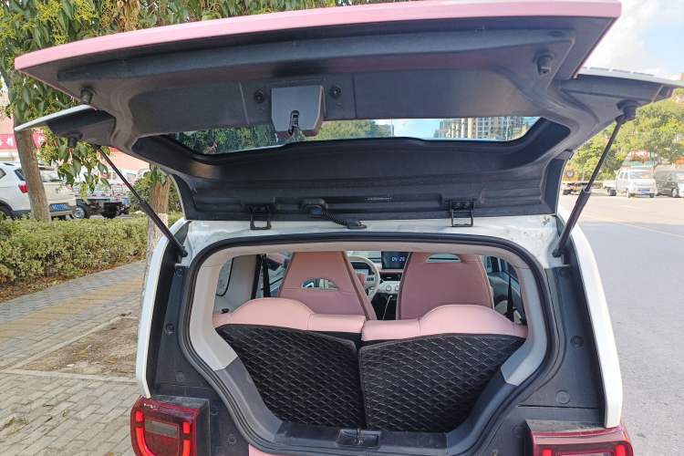 Used Chery New Energy QQ Ice Cream 2022 Taohuanxi Sweet Peach Edition Trunk
