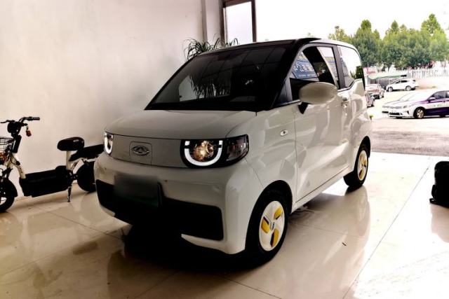 Used Chery New Energy QQ Ice Cream 2022 170km Sundae Phosphate Lithium-Ion