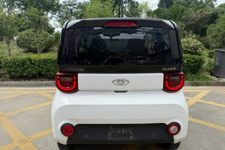Used Chery New Energy QQ Ice Cream 2022 170km Sundae Phosphate Lithium-Ion Exterior 3